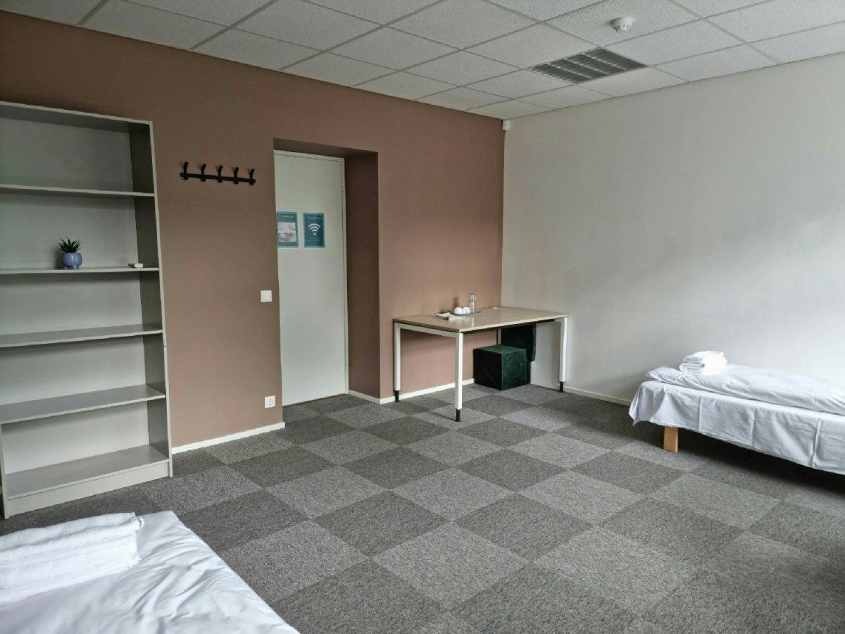 Room Near City Center Harbour Tallinn Eksteriør bilde