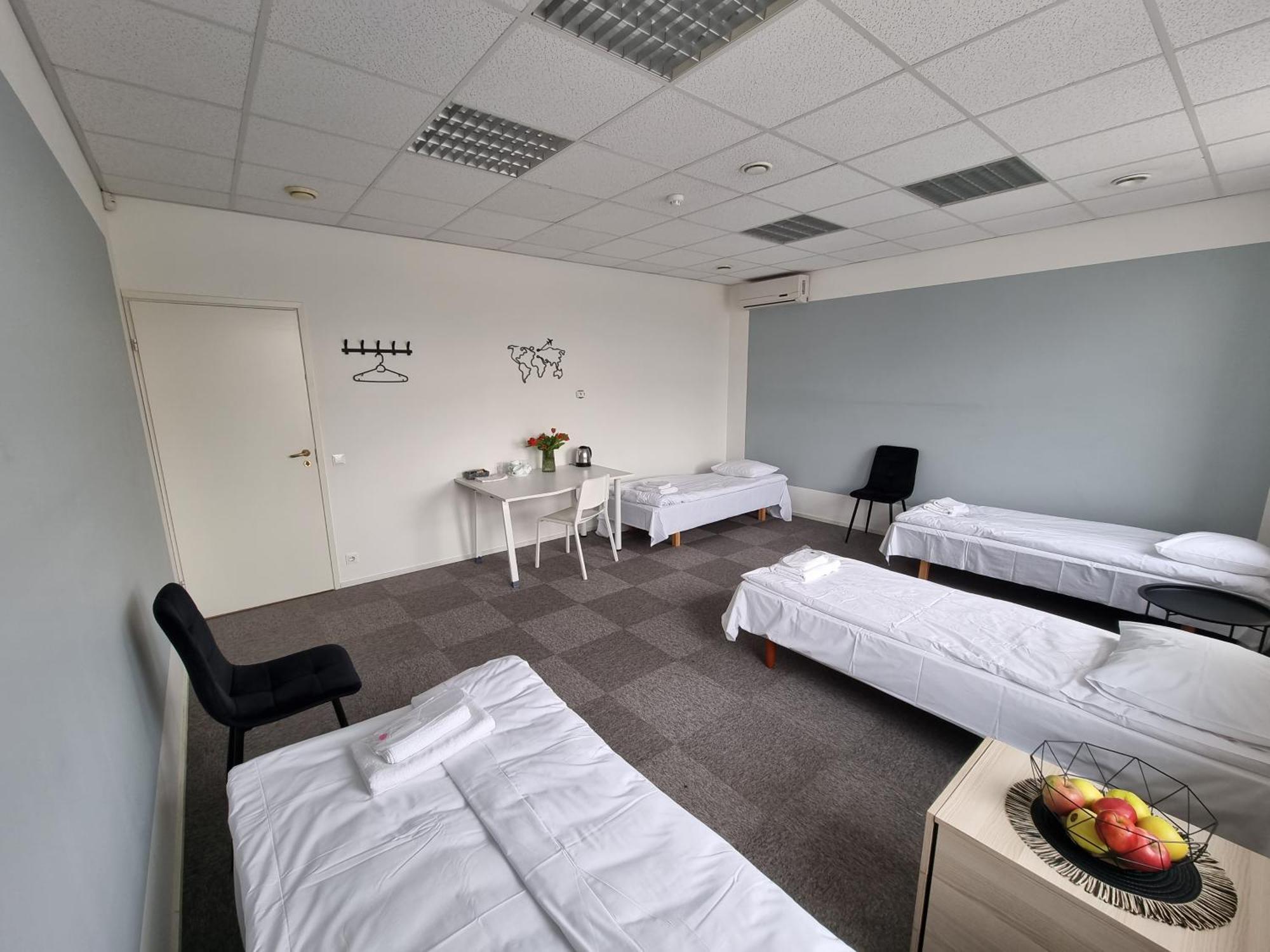Room Near City Center Harbour Tallinn Eksteriør bilde